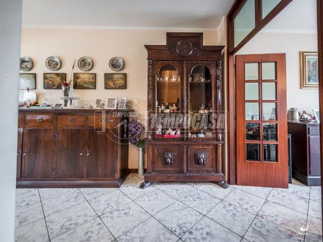 Villa Schiera in vendita a Fontevivo, Reggio Emilia