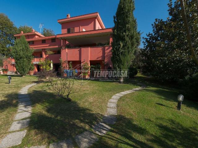 Villa Schiera in vendita a Roma Capitale, Lazio
