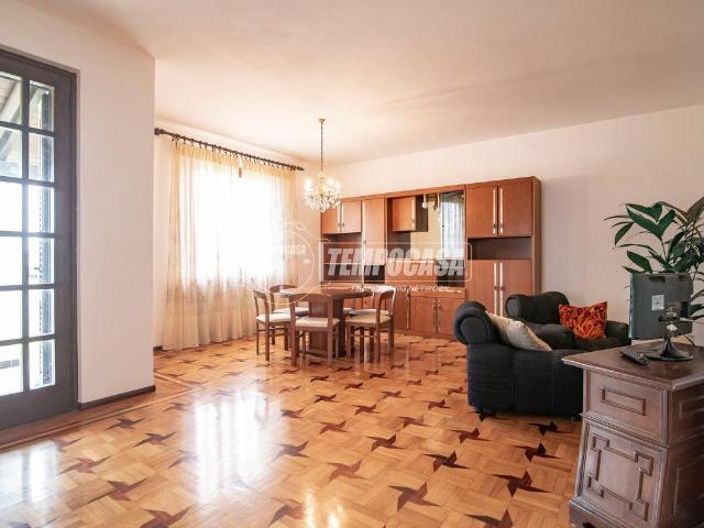 Villa Schiera in vendita a Fornovo San Giovanni, Lombardia