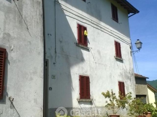Villa Schiera in vendita a Cantagallo, Toscana