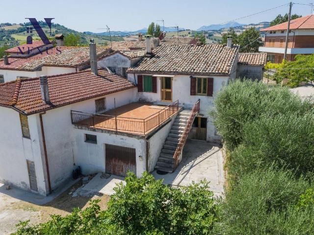 Villa Schiera in vendita a Marche, Pesaro E Urbino