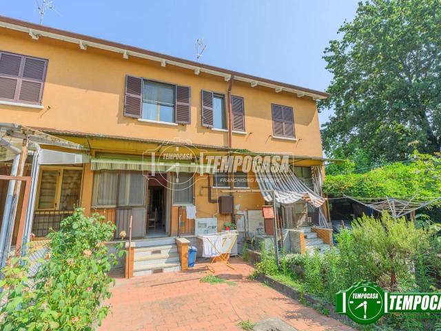 Villa Schiera in vendita a Unione dei Comuni I Fontanili, Gaggiano