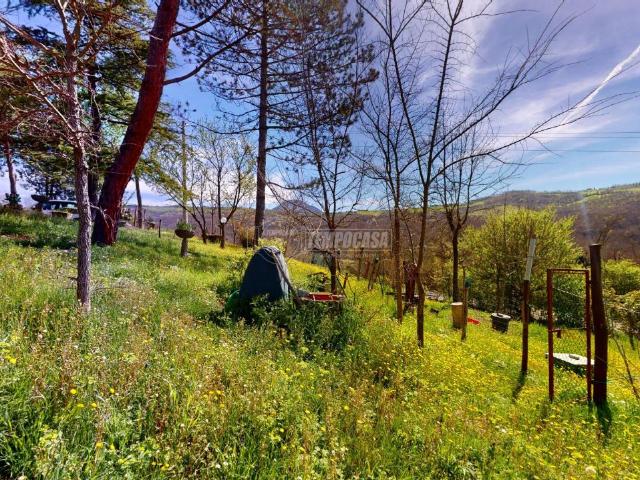 Villa Schiera in vendita a Unione dell'Appennino Bolognese, Gaggio Montano