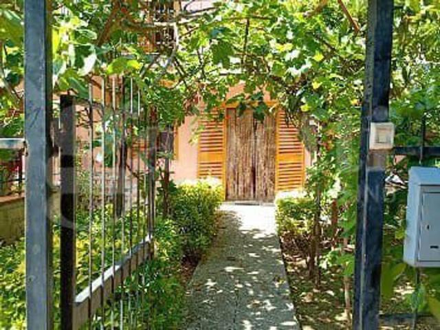 Villa Schiera in vendita a Galluccio, Campania