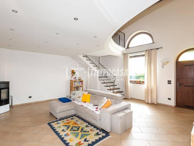 Villa Schiera in vendita a San Ciriaco, Genola