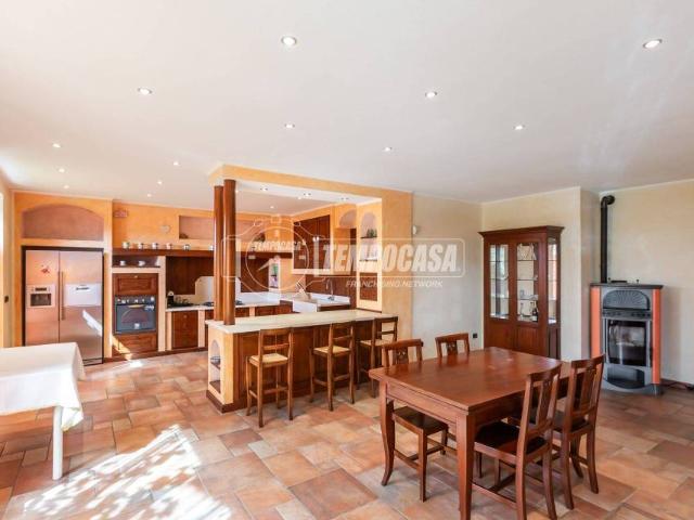 Villa Schiera in vendita a San Ciriaco, Genola