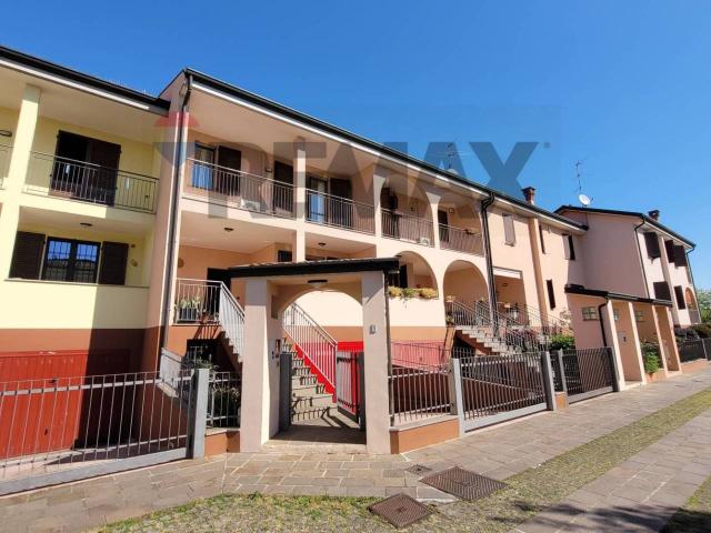 Villa Schiera in vendita a Gessate, Lombardia