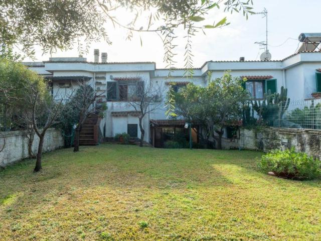 Villa Schiera in vendita a Giugliano In Campania, Campania