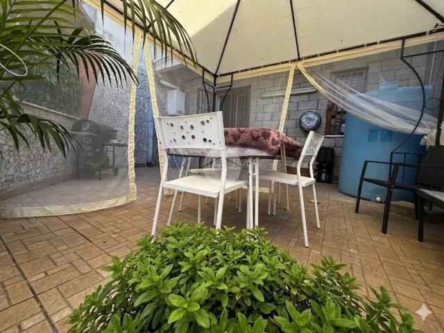 Villa Indipendente in vendita a Giugliano In Campania, Campania
