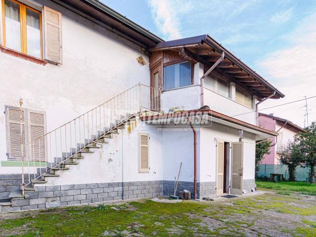 Villa Schiera in vendita a Gravellona Lomellina, Lombardia