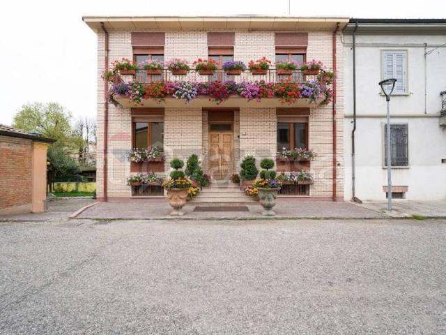 Villa Schiera in vendita a Bassa Reggiana, Re