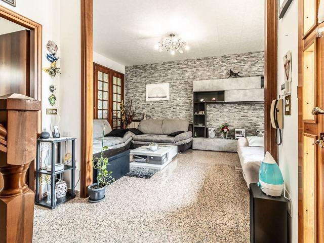 Villa Schiera in vendita a Nuovo Circondario Imolese, Imola