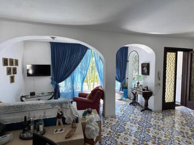 Villa Schiera in vendita a Ischia, Campania