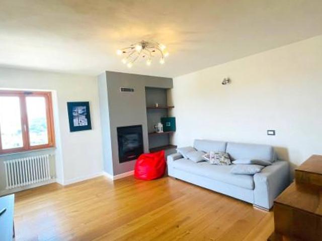 Villa Schiera in vendita a Torracca Inferiore, La Spezia