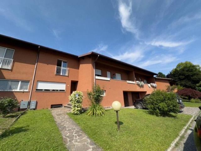 Villa Schiera in vendita a Unione dei comuni della Valletta, Rovagnate