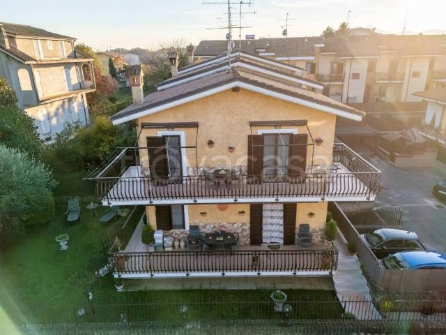 Villa Schiera in vendita a Roma Capitale, Lazio