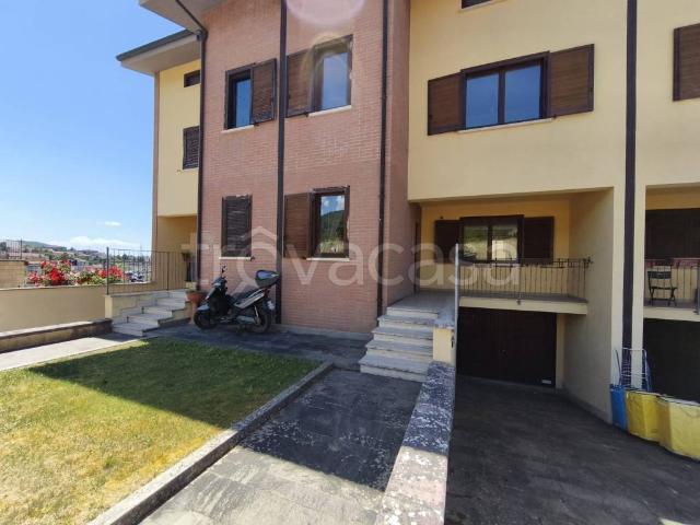 Villa Schiera in vendita a San Francesco, Tornimparte