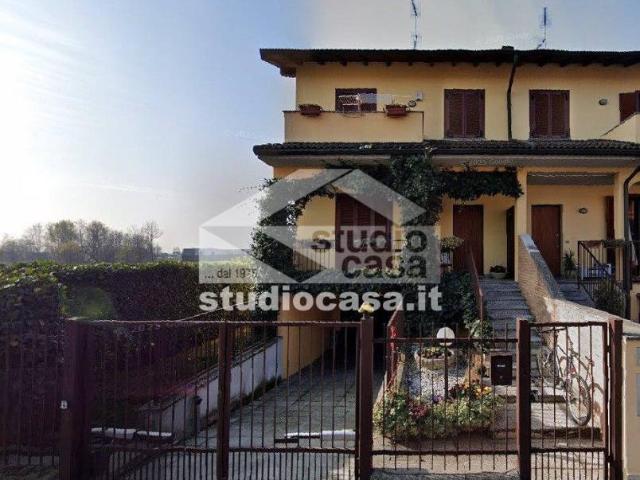 Villa Schiera in vendita a Lardirago, Lombardia