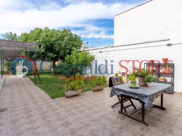 Villa Schiera in vendita a Puglia, Lecce