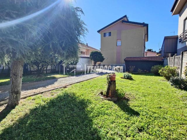 Villa Schiera in vendita a Birago, Lentate Sul Seveso