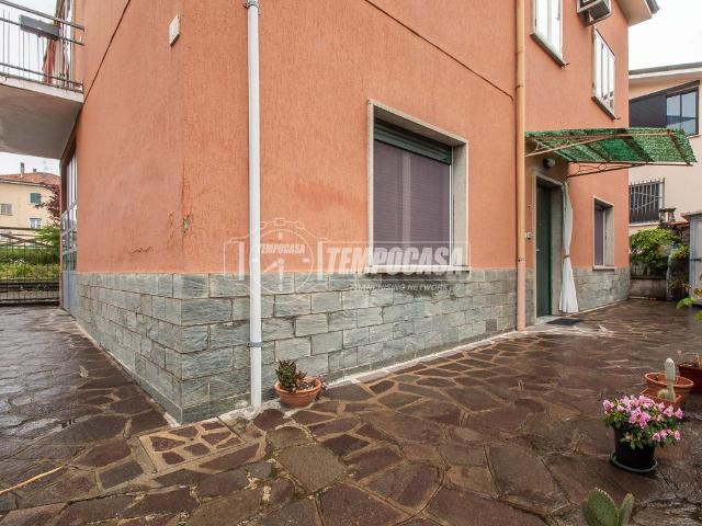 Villa Schiera in vendita a Limbiate, Lombardia