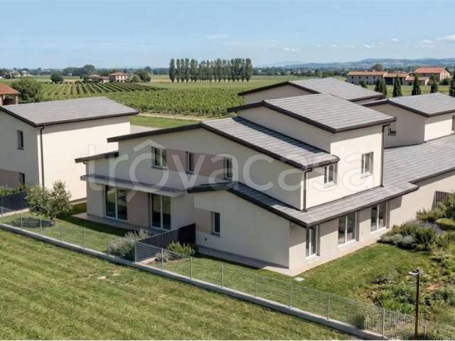 Villa Schiera in vendita a Unione delle Terre d'Argine, Soliera