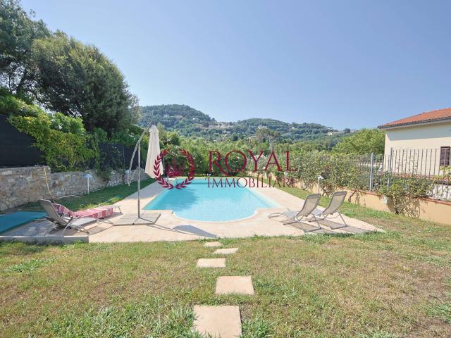 Villa Indipendente in vendita a Savolano, Livorno