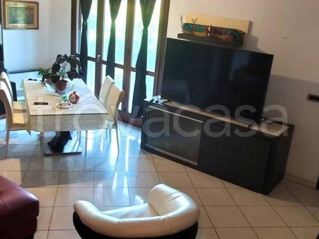 Villa Schiera in vendita a Livorno