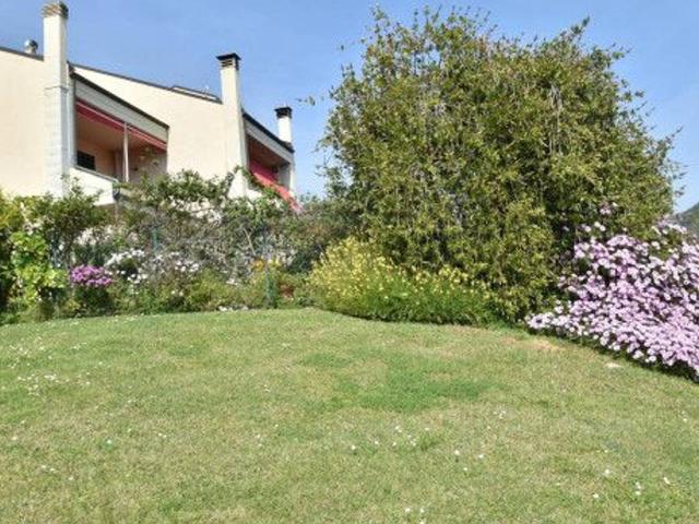 Villa Schiera in vendita a Loano, Liguria