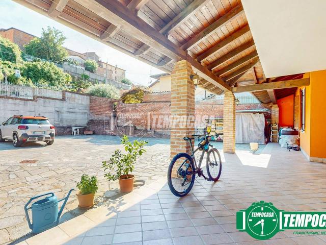 Villa Schiera in vendita a Lu e Cuccaro Monferrato, Piemonte