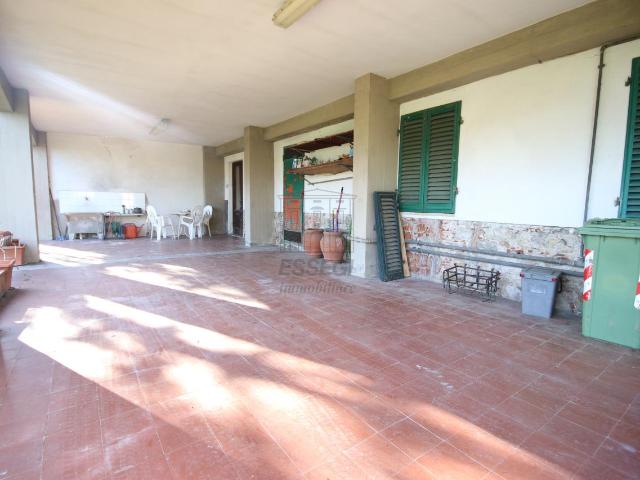 Villa Schiera in vendita a Sant'Anna, Bagni Di Lucca Ponte