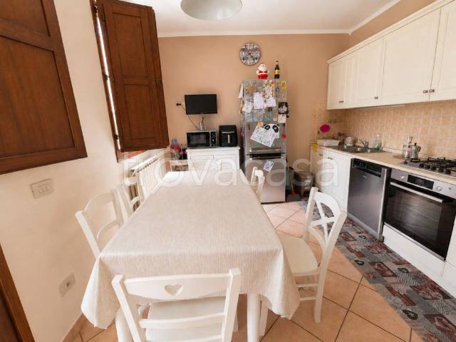 Villa Schiera in vendita a San Lorenzo a Vaccoli, Bagni Di Lucca Ponte