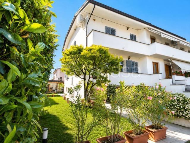Villa Schiera in vendita a Unione dei comuni della Bassa Romagna, Lugo
