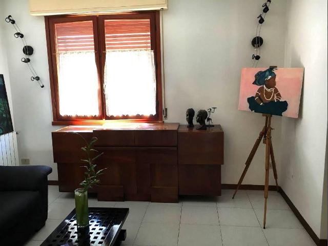 Villa Schiera in vendita a Dogana, Luni