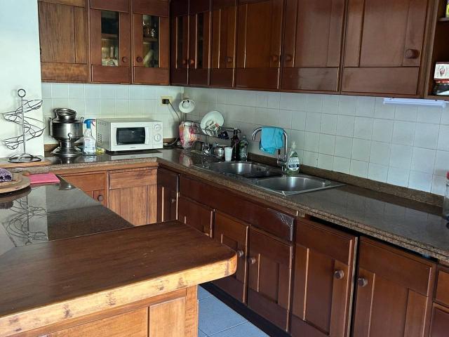 Villa Schiera in vendita a Dogana, Luni