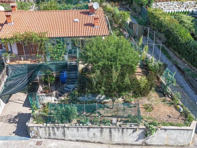 Villa Schiera in vendita a Case Benti, Luzzana