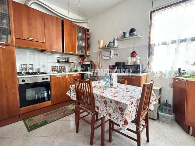 Villa Schiera in vendita a Magnago, Lombardia