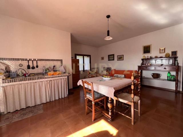 Villa Schiera in vendita a Unione di Comuni Montani Colline del Fiora, Manciano