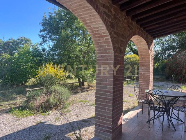 Villa Schiera in vendita a Unione di Comuni Montani Colline del Fiora, Manciano