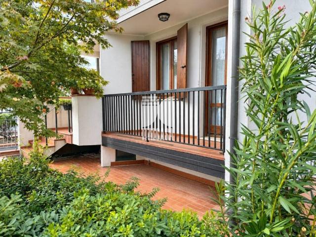 Villa Schiera in vendita a San Giorgio Di Mantova, Lombardia
