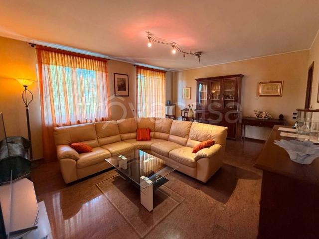 Villa Schiera in vendita a Martinengo, Lombardia