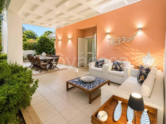 Villa Schiera in vendita a Campomarino di Maruggio, Puglia