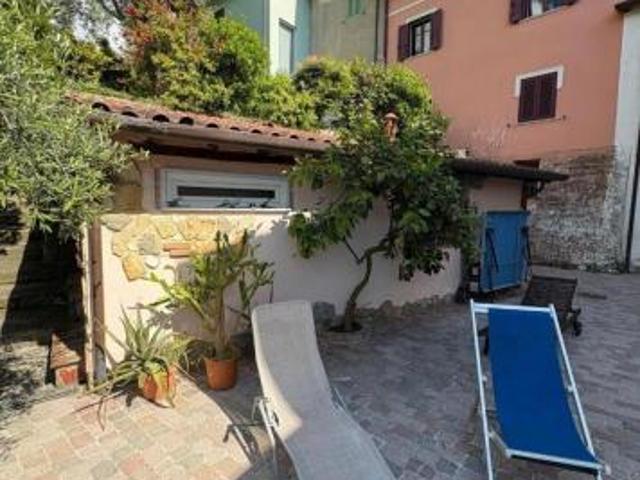 Appartamento in vendita a Marina Di Massa, Toscana