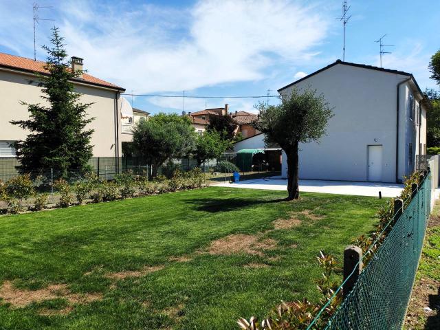 Villa Schiera in vendita a Unione dei comuni della Bassa Romagna, Massa Lombarda
