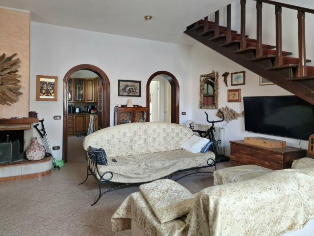 Villa Schiera in vendita a Casone, Marina Di Massa