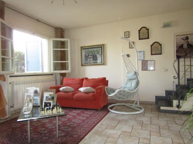 Villa Schiera in vendita a Massarosa, Toscana