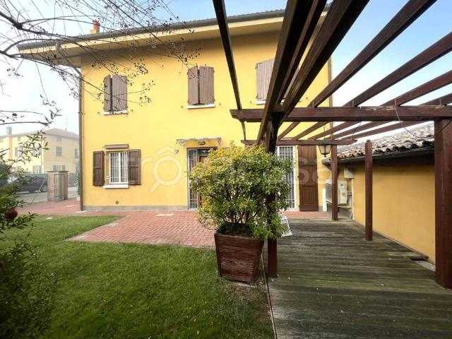 Villa Schiera in vendita a Nuovo Circondario Imolese, Medicina