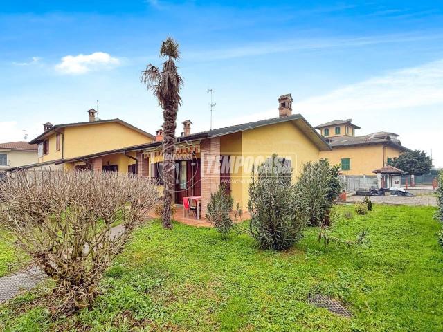 Villa Schiera in vendita a Merlino, Lombardia
