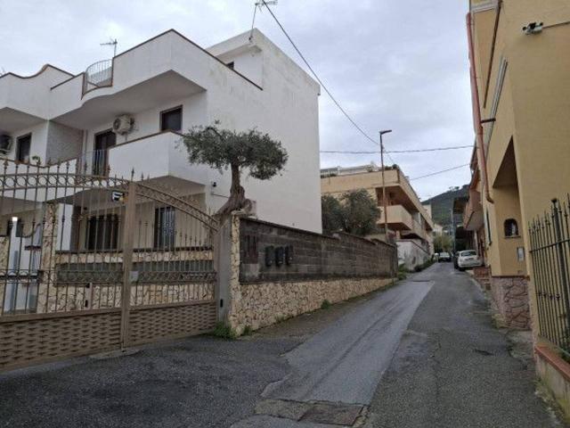 Villa Schiera in vendita a VI Circoscrizione, Messina