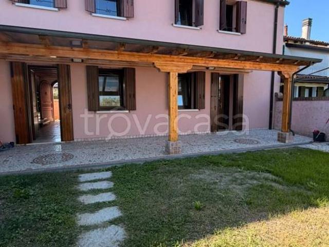 Villa Schiera in vendita a Monterosso, Gambarare
